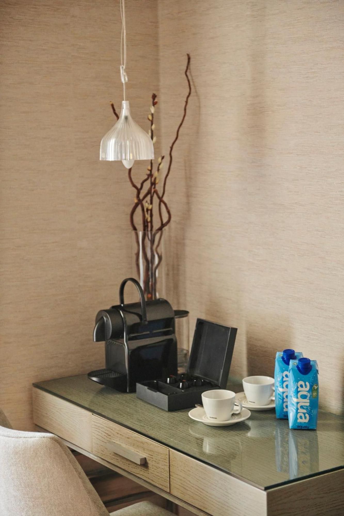 Double Room Lake View Spa,1551467656:JPEG